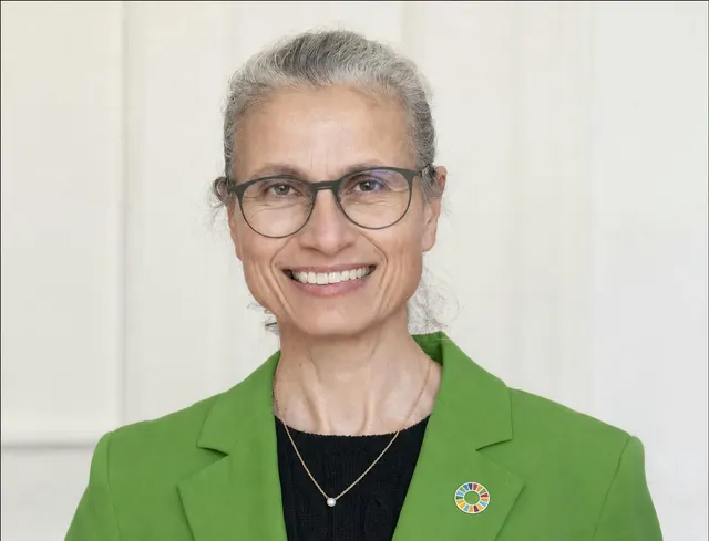 Dr. Dina Barbian